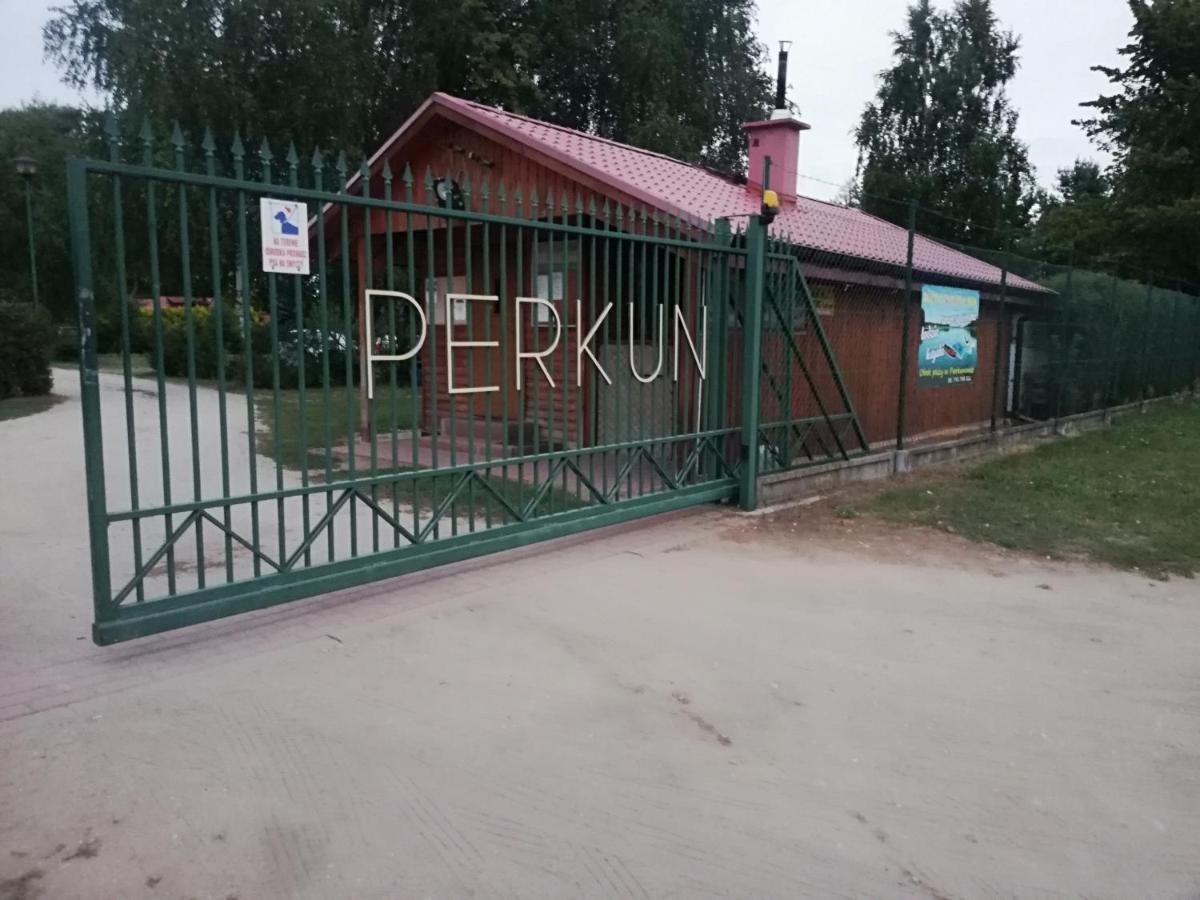 Domek Letniskowy Marmar Pierkunowo Exteriér fotografie
